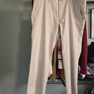 Haggar Men's Light Tan 42W X 32L